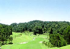 中央道晴ヶ峰カントリー倶楽部